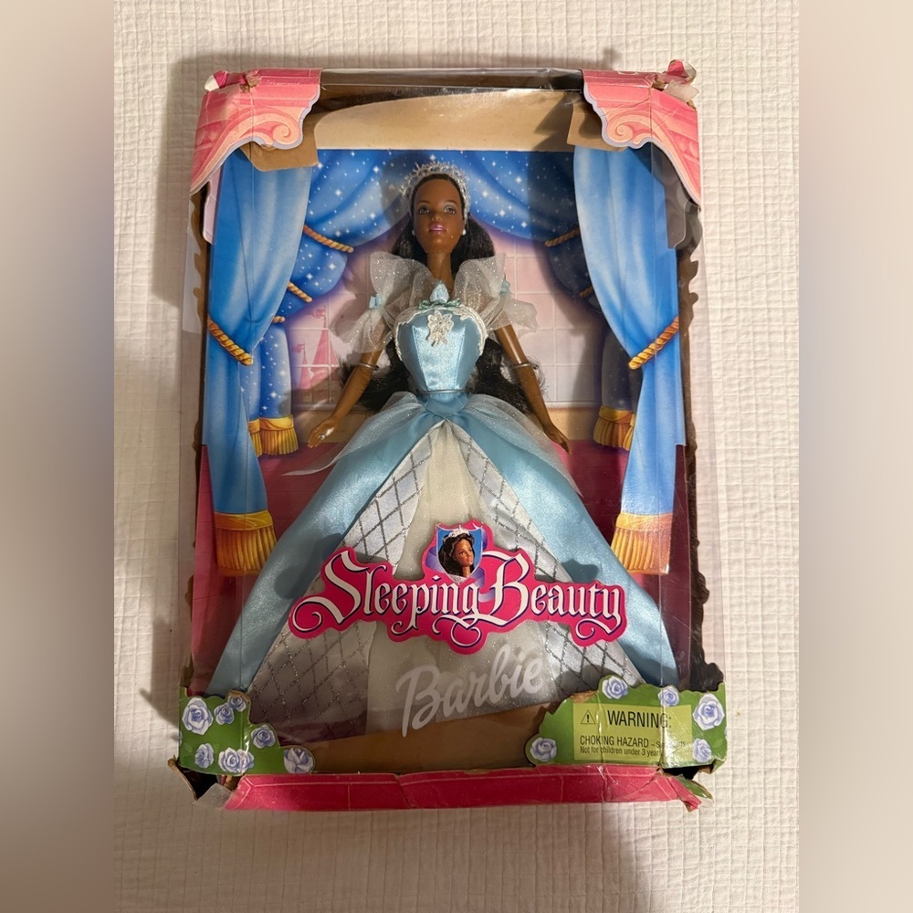 Barbie Vintage 1999 Sleeping Beauty African American Doll Musical Pillow 29942